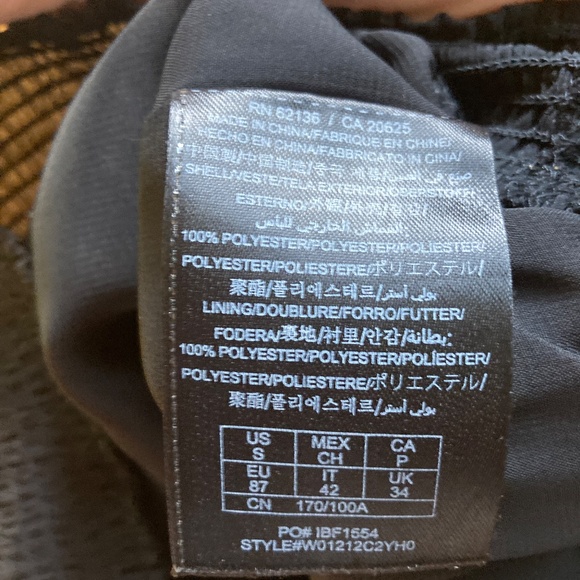 Guess One Shoulder Sleeveless Black Blouse Top Size Small - Picture 10 of 10